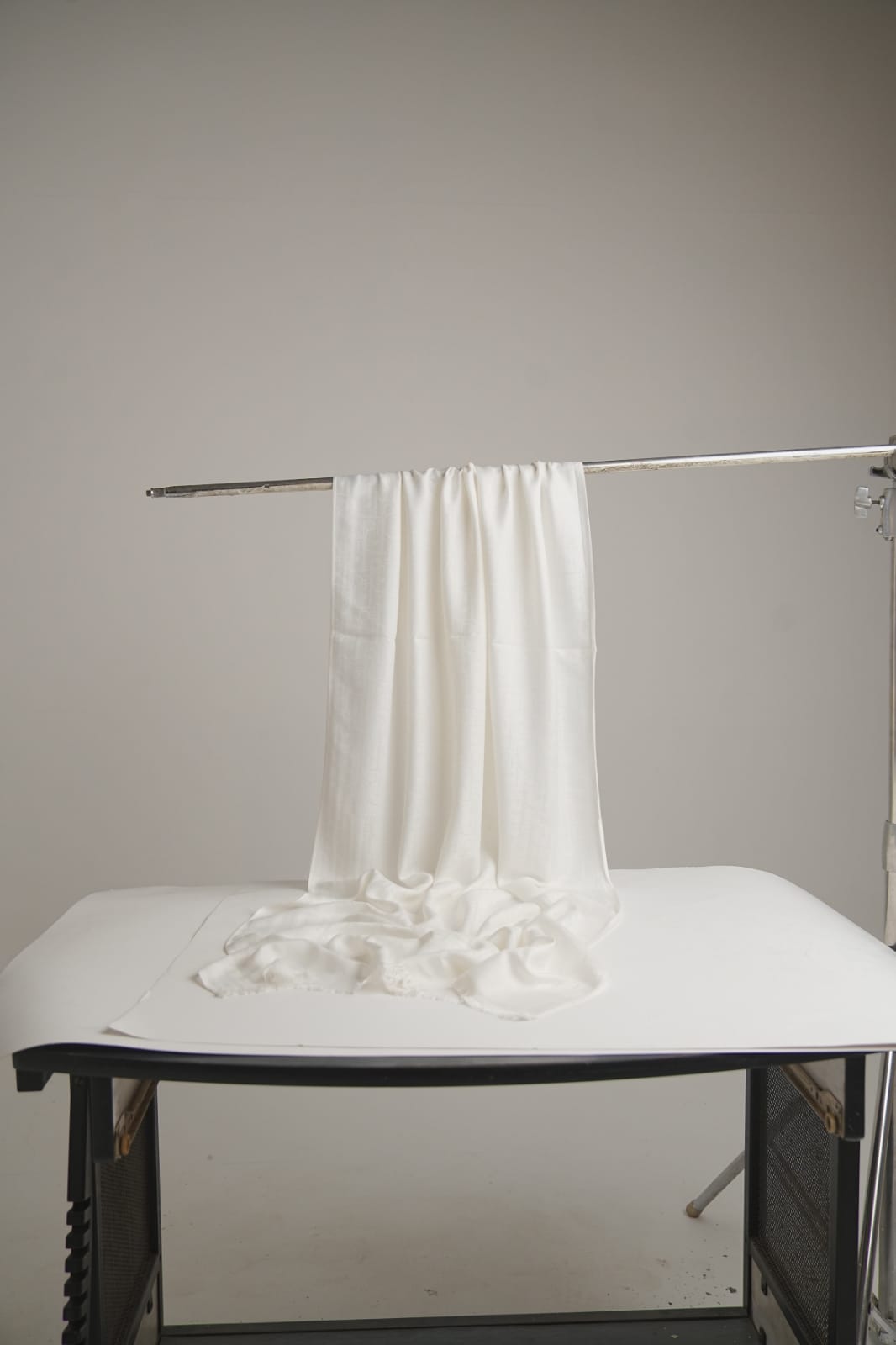 Elegant White Curtain for a Stylish Home - Image 3